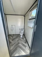 CONTENTOR SANITÁRIO 2,00 × 2,00 M COM SANITA E URINOL - Image 3
